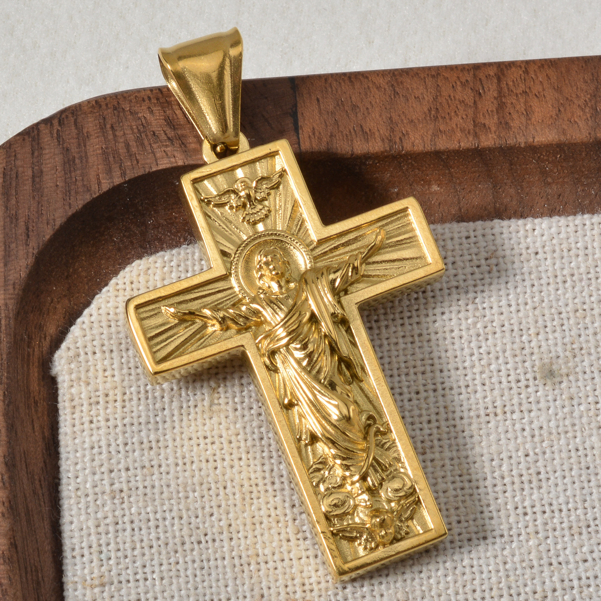Vintage 3D Relief Christian Cross Stainless Steel Pendant, Couples Gift